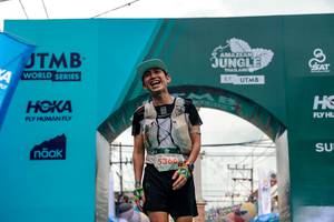 BIB: 5360
                            <button type="button" onclick="openModal(24870260)" class="btn btn-primary btn-sm float-right btn-popup" data-toggle="modal" data-target=".modal-high-quality">
                        <i class="fas fa-shopping-cart"></i> Add to Cart
                    </button>
                                            <button type="button" onclick="isThisMe(24870260, true)" class="btn btn-success btn-sm float-right btn-popup btn-isme hidden" data-toggle="tooltip" data-placement="bottom" title="นี่คือรูปของคุณใช่ไหม คลิกที่นี่เพื่อเอาเข้าอัลบั้ม">
                        <i class="fas fa-plus"></i> Add to album
                    </button>
                    <button type="button" onclick="isThisMe(24870260, false)" class="btn btn-warning btn-sm float-right btn-popup btn-isnotme hidden">
                        <i class="fas fa-ban"></i> Remove from album
                    </button>